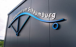 Gelenkzentrum Schaumburg - Außenfassade Logo
